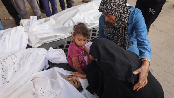 الاحتلال استهدف النازحين أثناء تأديتهم صلاة الفجر