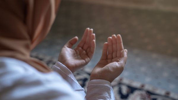 دعاء في يوم الجمعة قصير للبركة في الرزق