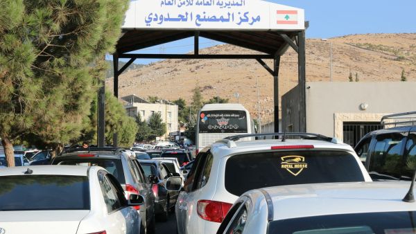 نزوح من لبنان إلى سوريا 