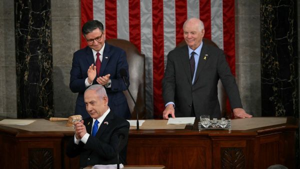 Netanyahu at the congress 