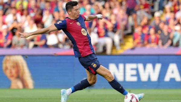 برشلونة يبحث عن بديل ليفاندوفسكي