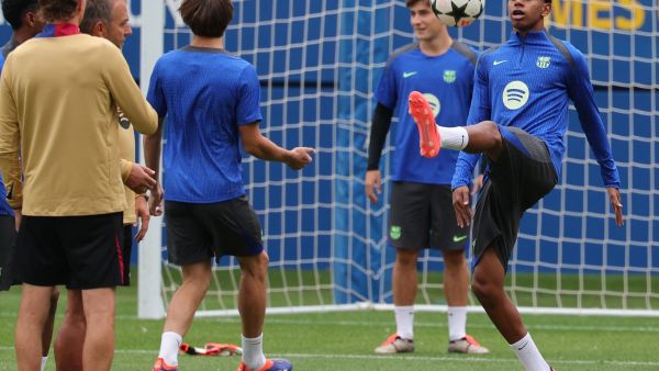 تشكيلة برشلونة المتوقعة ضد موناكو في دوري أبطال أوروبا 2024-25