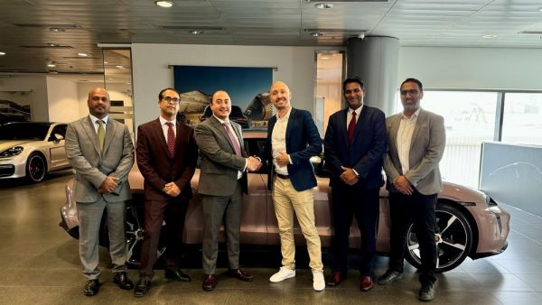 Porsche Services Middle East & Africa and Dubai Islamic Bank partner to strengthen automotive financing solutions in the UAE for their customers