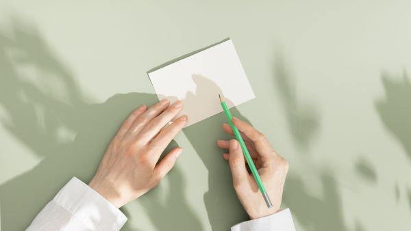 ما تفسير رؤية الورق في المنام؟