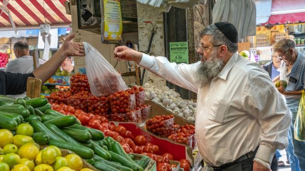 Jordan's tomato export refusal escalates Israeli food crisis