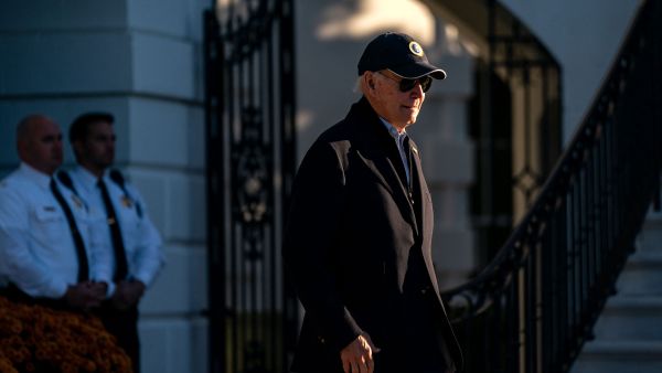 U.S. budget deficit soars to $1.8 Trillion