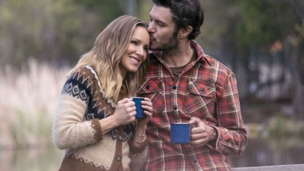 رسميا...تجديد مسلسل نيتفلكس الشهير Nobody Wants This إلى موسم ثان
