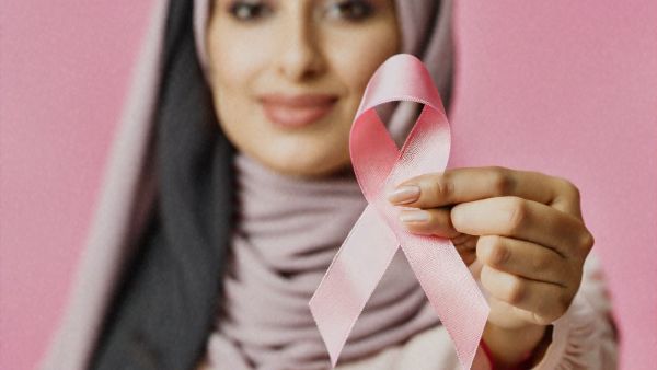 أعشاب للوقاية من سرطان الثدي