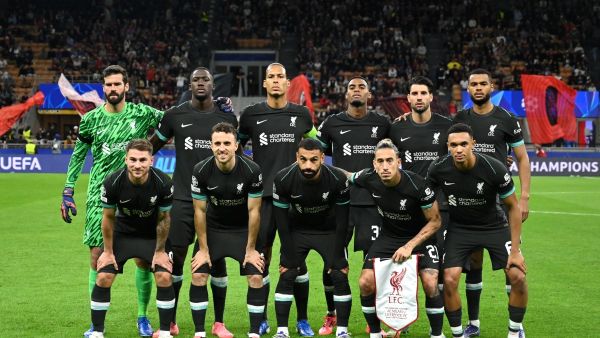 Liverpool FC's players pose for photographers prior the UEFA Champions League 1st round day 1 football match between AC Milan and Liverpool FC at the San Siro stadium in Milan on September 17, 2024. (Photo by Piero Cruciatti / AFP)
