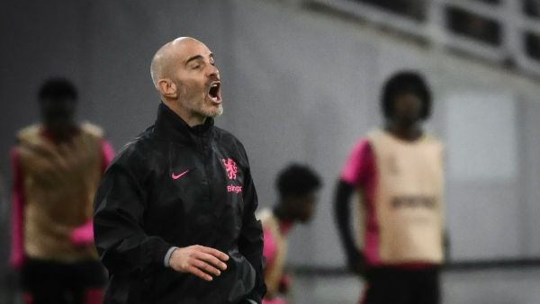 Chelsea's Italian coach Enzo Maresca shouts during the UEFA Conference League, League Phase - Matchday 2, football match between Panathinaikos FC and Chelsea FC at the Olympic Athletic Center in Athens on October 24, 2024. (Photo by Angelos TZORTZINIS / AFP)