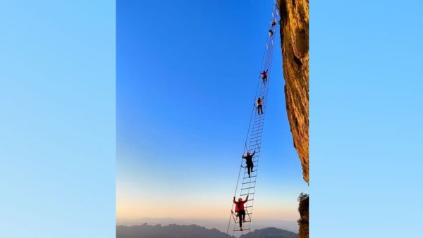 China unveils exciting new ‘Sky Ladder’ tourist attraction