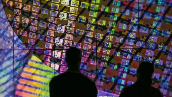 TSMC halts advanced AI chips to China as US investigates policy breach