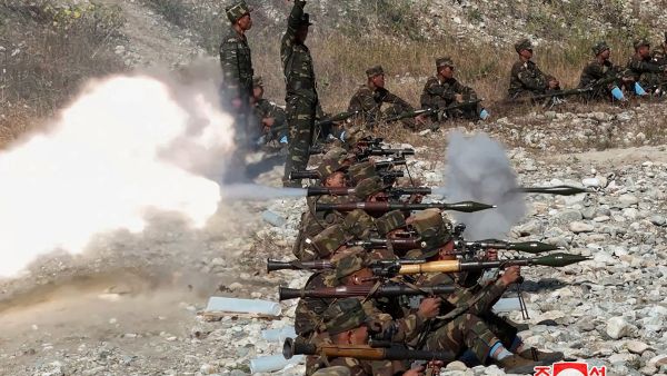 North korean army