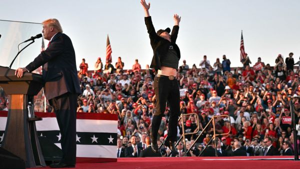 Billionaires reap record $64B following Trump’s re-election