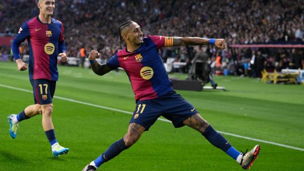 برشلونة يواصل تحطيم الأرقام: 50 هدفًا في 15 مباراة فقط