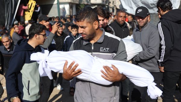 Israeli forces demolish homes in Gaza’s Jabalia, killing over 100