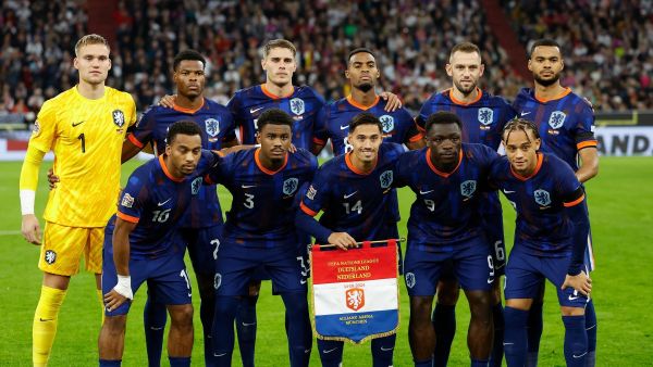 Netherlands players pose for the team photo prior to the UEFA Nations League, League A Group A3 football match between Germany and the Netherlands in Munich, southern Germany on October 14, 2024. (Photo by Odd ANDERSEN / AFP)