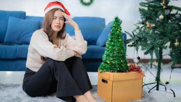 تفسير رؤية شجرة الكريسماس بدون زينة في المنام