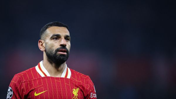 صلاح يميل لتجديد عقده مع ليفربول
