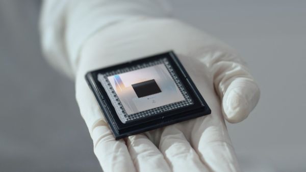 Google makes quantum computing history, turns 10 septillion years into 5 minutes