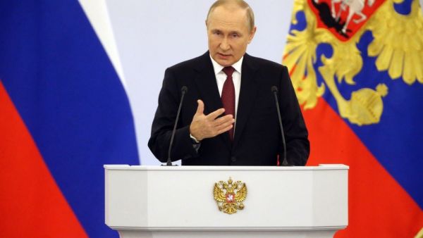 Putin warns of 'comprehensive response' to U.S. missile deployments in Europe or Asia