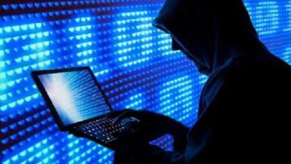 اختراق - ولاية آيلاند الأميركية  