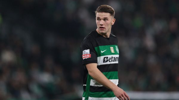 Sporting Lisbon's Swedish forward #09 Viktor Gyokeres looks on during the Portuguese League football match between Sporting CP and CD Santa Clara at the Jose Alvalade stadium in Lisbon, on November 30, 2024. (Photo by FILIPE AMORIM / AFP)