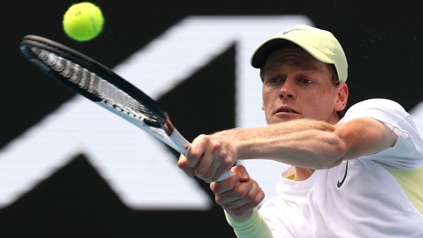 Sinner Launches Australian Open 2025 Title Bid with Seamless Straight-Set Victory