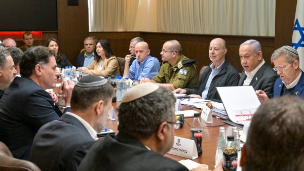 Israeli cabinet approves Trump's plan for Palestinians' displacement