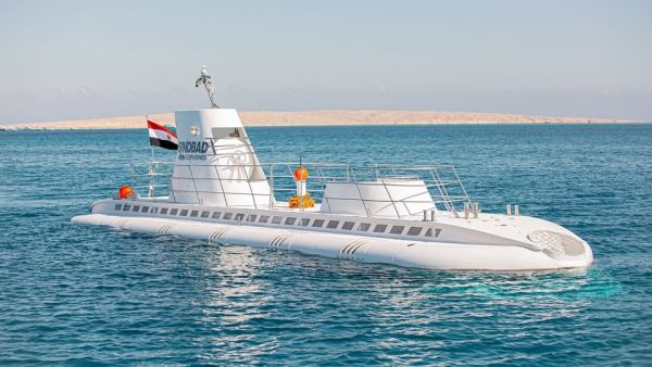tourist submarine Sindbad