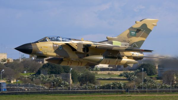 Saudi Arabia overtakes Israel in fighter jet power for the first time!