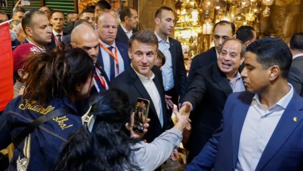 قمة ثلاثية بين ماكرون والسيسي والملك عبد الله الثاني بالقاهرة حول الوضع في غزة
