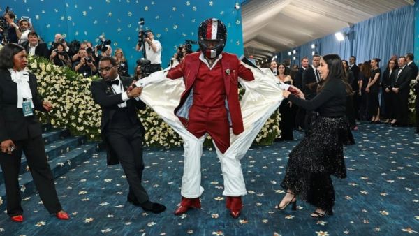 دامسون إدريس في حفل ميت غالا Met Gala لعام 2025