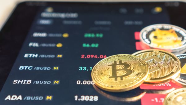 أسعار العملات المشفرة مقابل الدولار اليوم الثلاثاء 6 مايو 2025