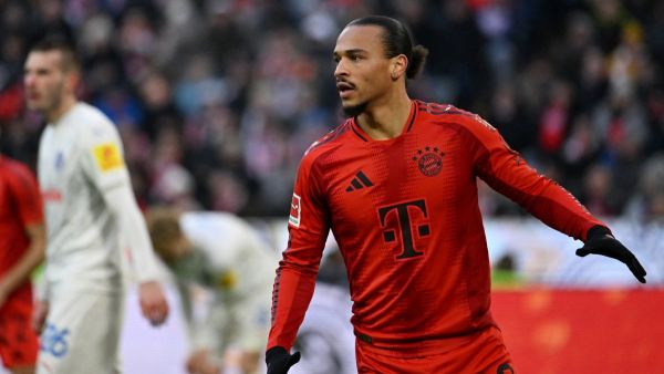 ليروي ساني على أعتاب العودة إلى الدوري الإنجليزي