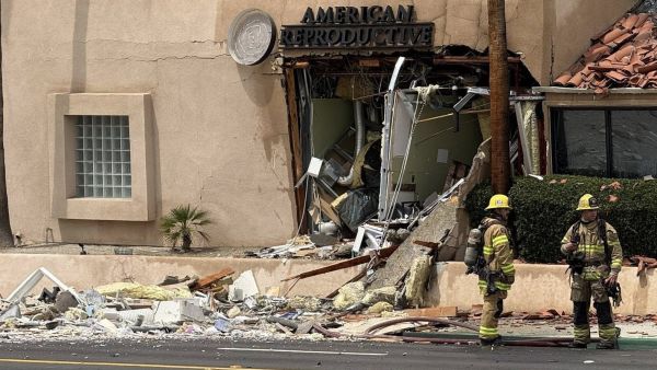 Deadly car explosion rocks Palm springs near medical center