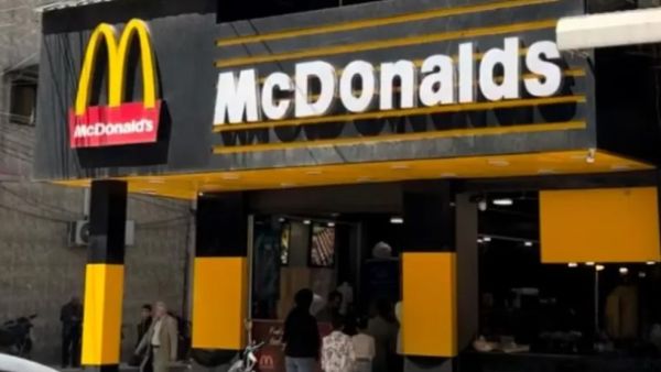 ضجة في سوريا بسبب مطعم "متشدونالدز وشاورما"