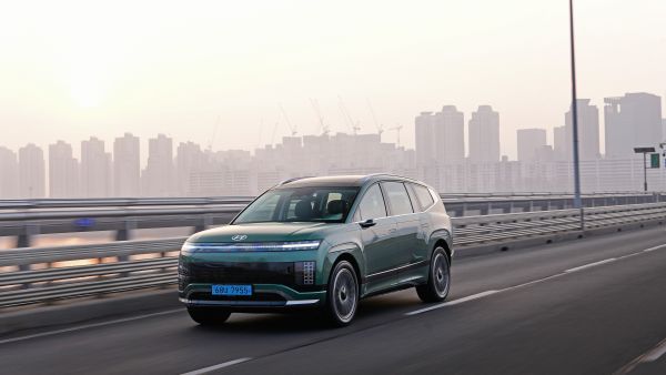 Hyundai IONIQ 9 voted Best Seven-Seat EV at the 2025 TopGear.com Electric Awards