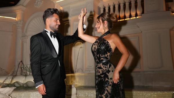 سارة الورع تخطف الأنظار في حفل زفاف شيرين بيوتي