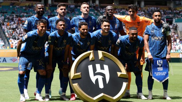 الهلال يواجه سالزبورغ بطموح الانتصار بعد تعادل ريال مدريد
