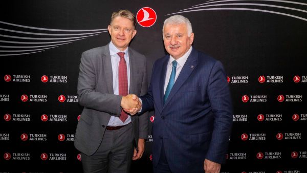 الخطوط الجوية التركية وطيران آيسلندا تُوسعان شراكتهما باتفاقية الرمز المشترك