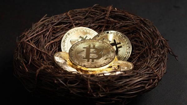 أسعار العملات المشفرة مقابل الدولار اليوم الثلاثاء 10 يونيو 2025