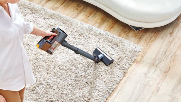 مجموعة المكانس الكهربائية CORDZERO™ A9 من إل جي هي المساعد الأمثل في الصيف لمنزل منعش وخالٍ من الغبار‎