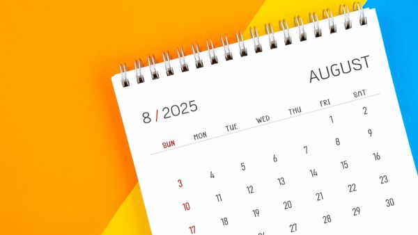 توقعات الأبراج لشهر أغسطس/ آب 2025