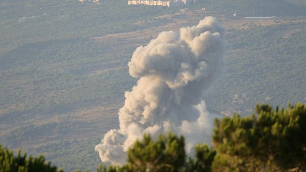 Israeli warplanes launch a new wave of airstrikes on southern Lebanon