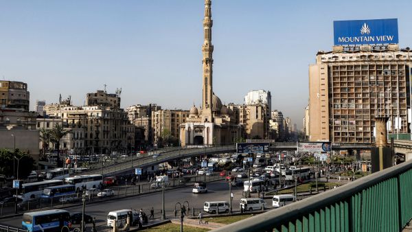  Massive fire erupts at historic central Ramses building in downtown Cairo