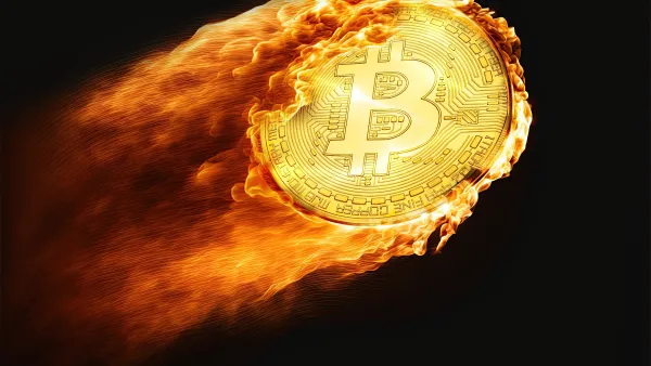 بيتكوين تتجاوز 120 ألف دولار لأول مرة وسط تصاعد التبني المؤسسي والتحوط من المخاطر