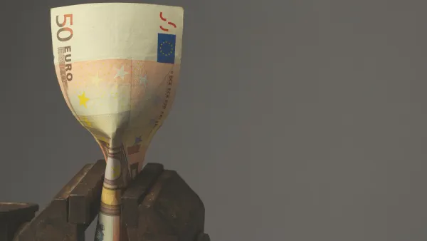 China sanctions two Lithuanian banks in retaliation for EU measures over Russia