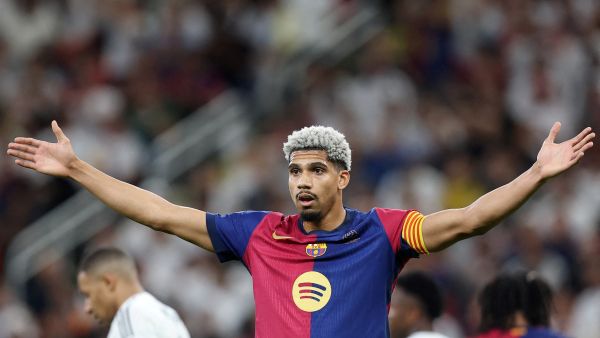 Araujo: From Barcelona to the Radar of European Giants