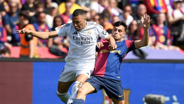 موعد وتوقيت أول كلاسيكو للموسم بين ريال مدريد وبرشلونة